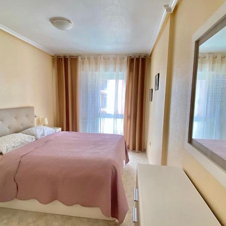 Beautiful Apartment Near Playa De Los Locos Torrevieja Zewnętrze zdjęcie