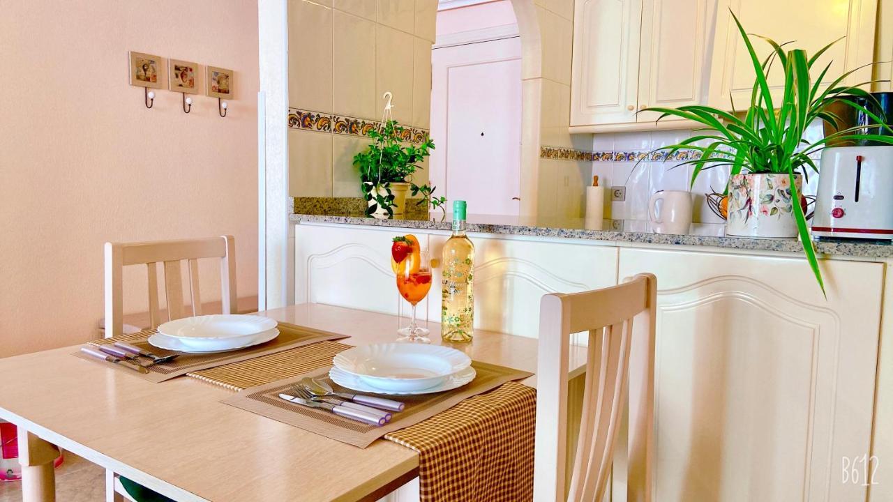 Beautiful Apartment Near Playa De Los Locos Torrevieja Zewnętrze zdjęcie