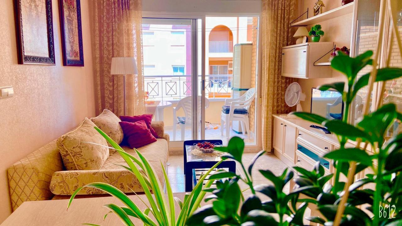 Beautiful Apartment Near Playa De Los Locos Torrevieja Zewnętrze zdjęcie
