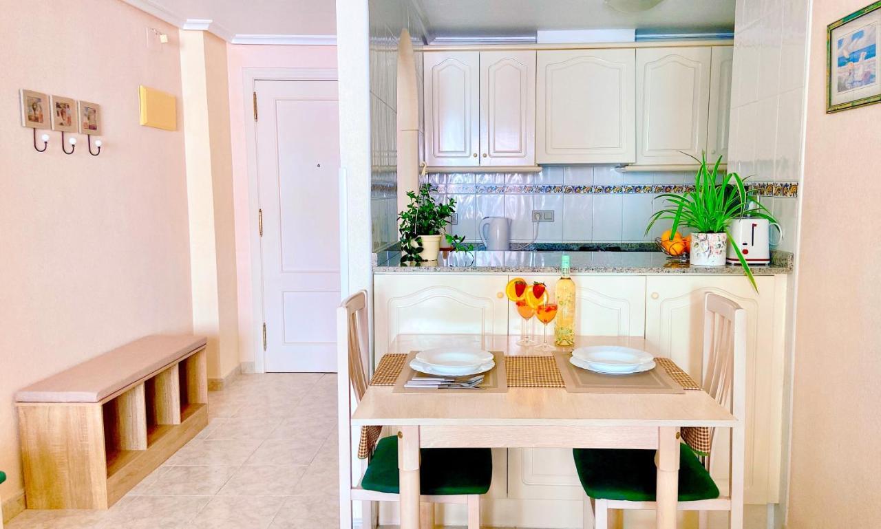 Beautiful Apartment Near Playa De Los Locos Torrevieja Zewnętrze zdjęcie