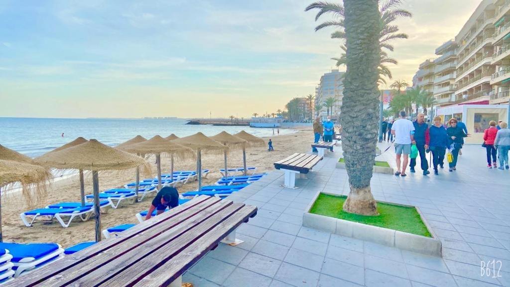 Beautiful Apartment Near Playa De Los Locos Torrevieja Zewnętrze zdjęcie