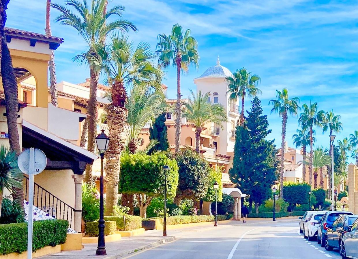 Beautiful Apartment Near Playa De Los Locos Torrevieja Zewnętrze zdjęcie