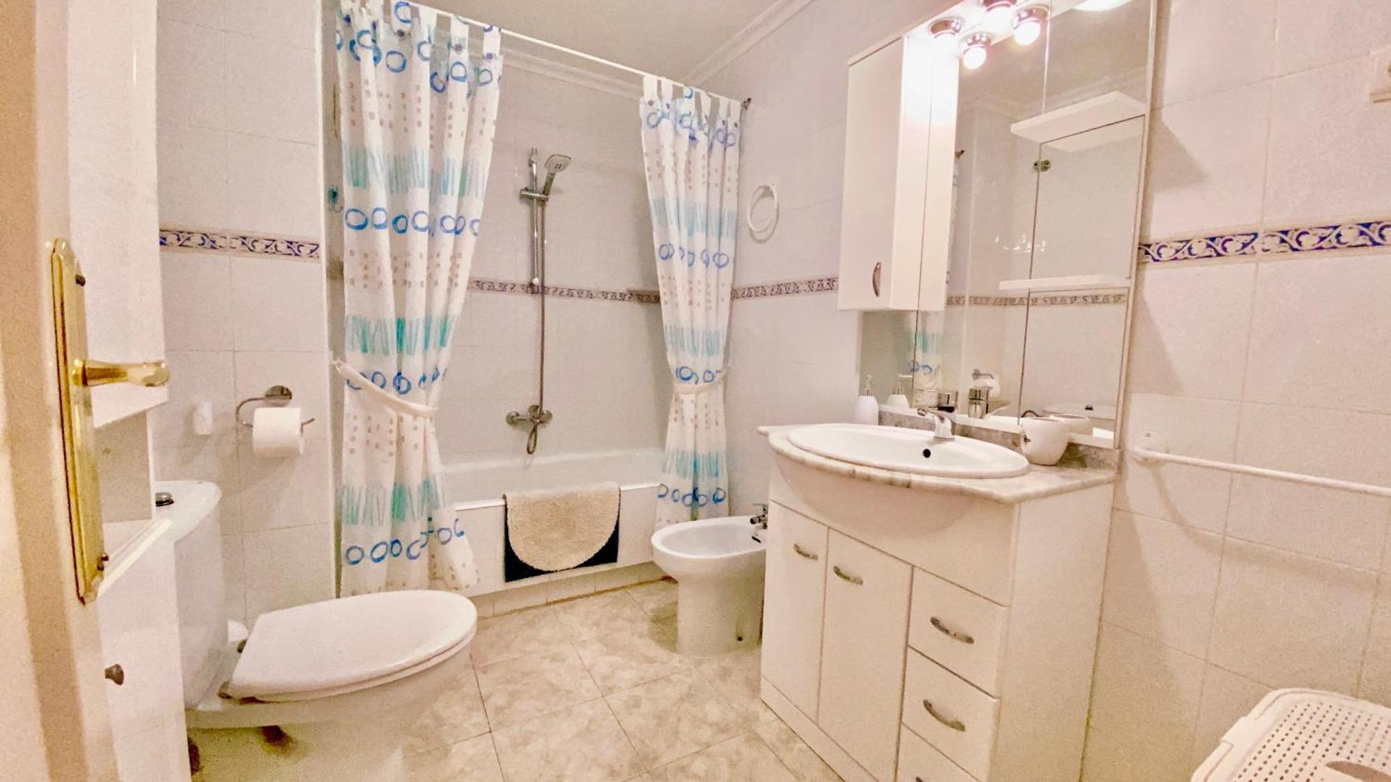 Beautiful Apartment Near Playa De Los Locos Torrevieja Zewnętrze zdjęcie